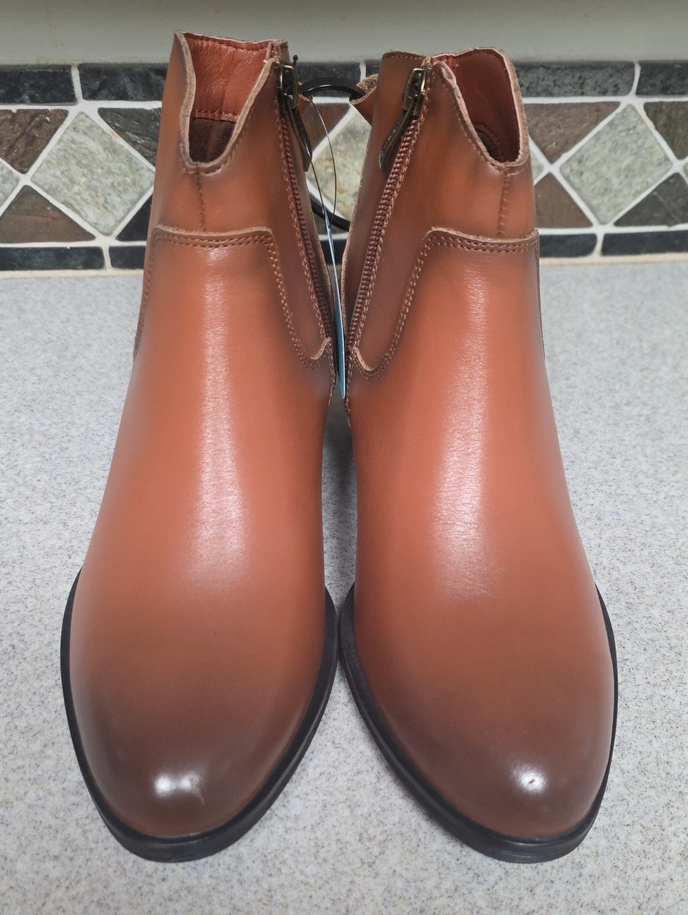 Vepose Women's Tan Leather Ankle Booties with Side Zip